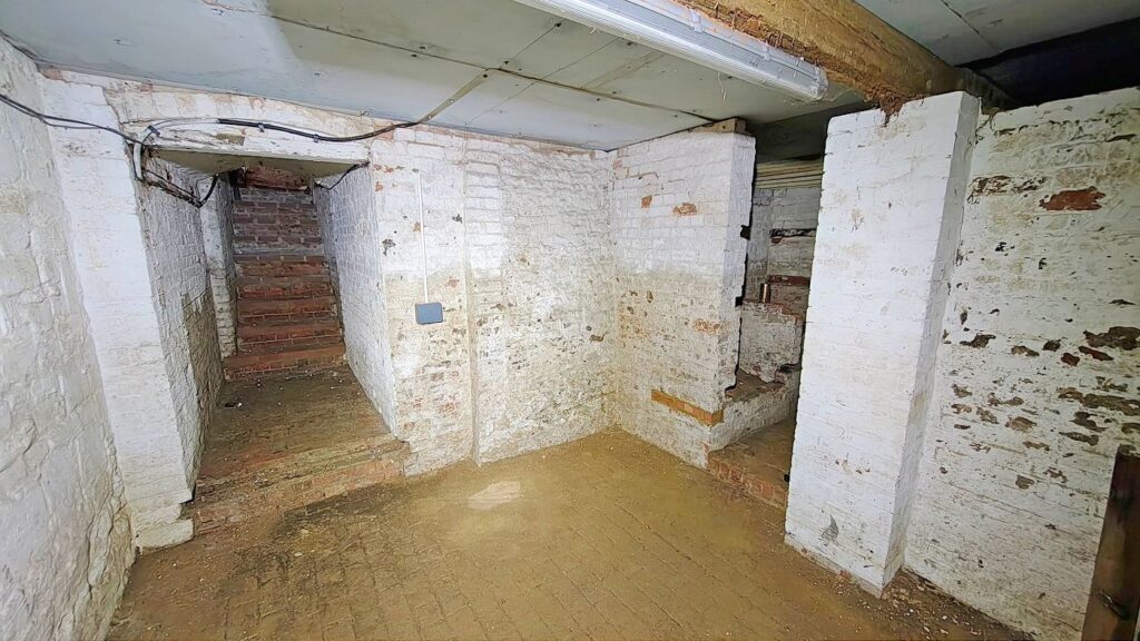 img-20250610-122626681-hdr-ae-a1400x787-core-conservation